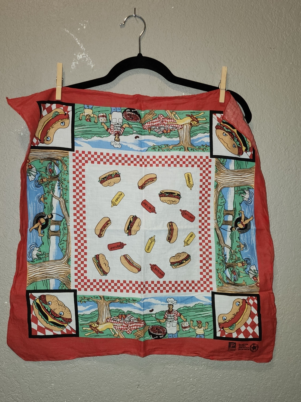 1970-90s Vintage Paris-brand Novelty Picnic Hot Dog Print Decorative Bandana
